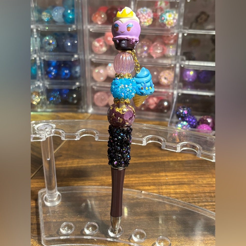 Disney munchling ursula and flotsom/jetsom beaded pen